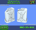 MC-35-441 - 20L Jerry Can With Base Set - 1/35