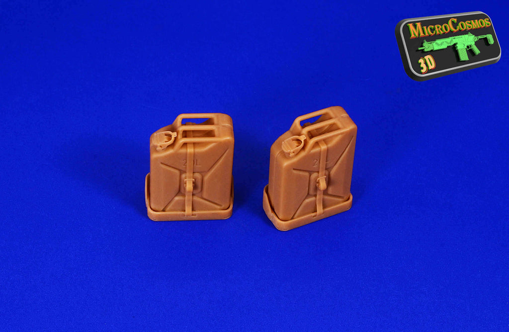 MC-35-441 - 20L Jerry Can With Base Set - 1/35