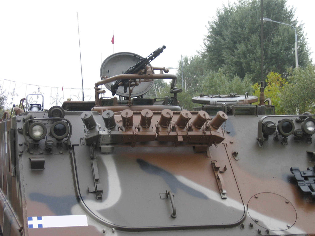 MC-35-466- M113A1G  76mm Smoke Grenade Launchers
