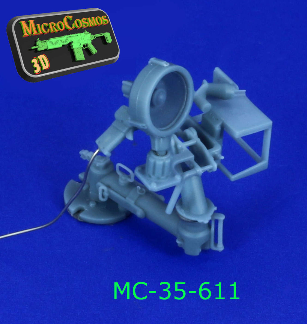MC-35-611 - Wiege auf Standard-Schwenkarmhalterung mit Suchscheinwerfer Version 1