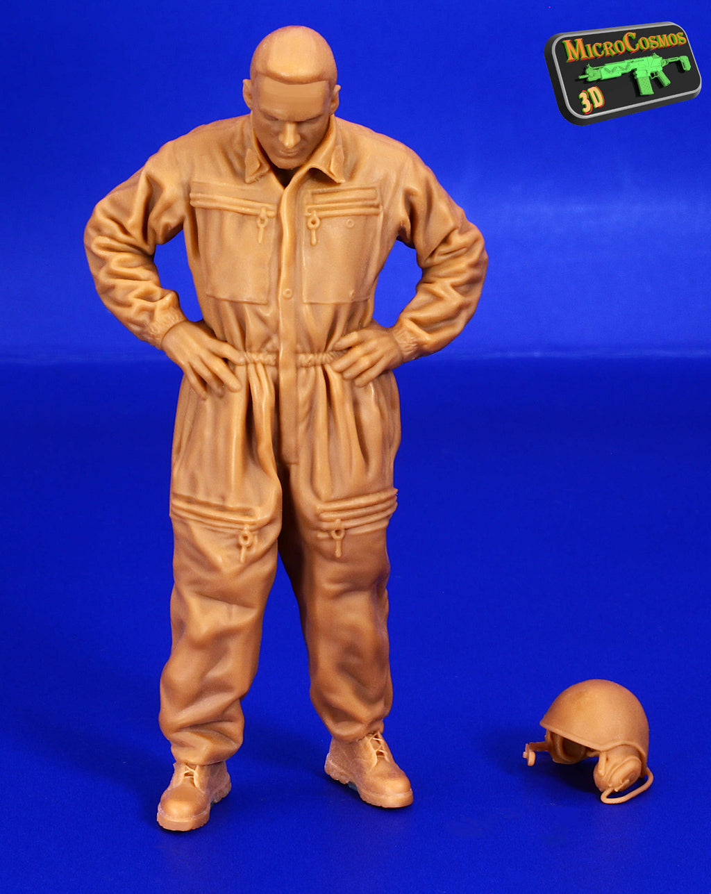 MC-35-673 - Greek Lieutenant Tank Crewman "Sakis" With CVC Helmet