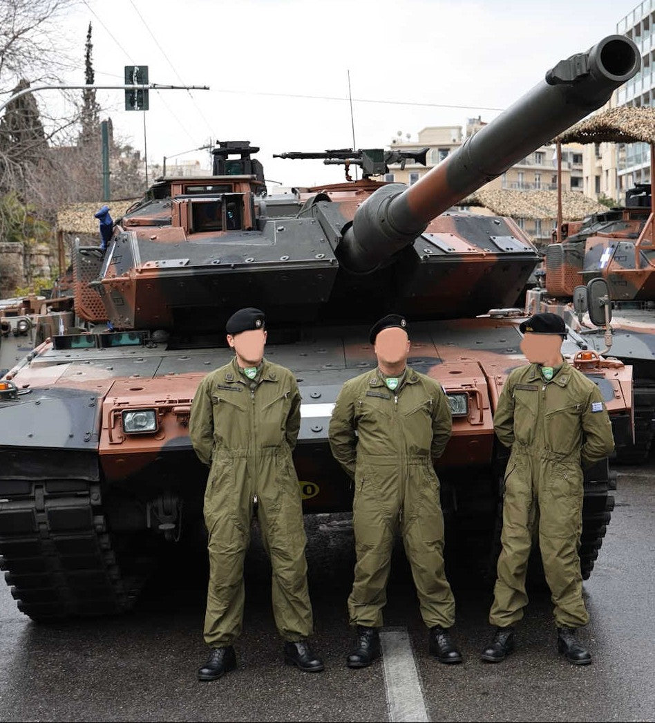 MC-35-675 - Greek Tank Crewman "Akis"